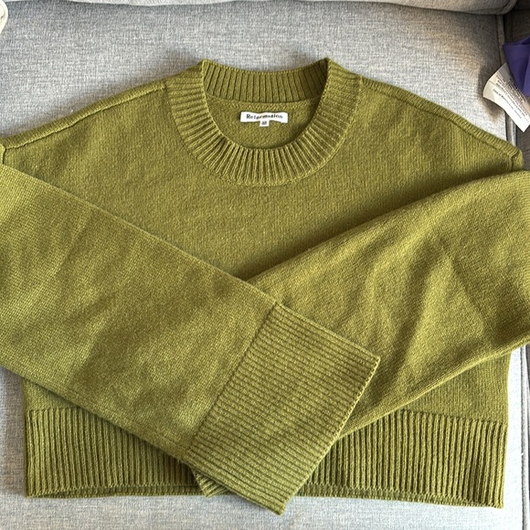 Reformation Paloma Cropped Crew Cashmere Sweater - Picture 9 of 10